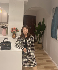 96年155CM的销售妹子征婚,年收入20万左右