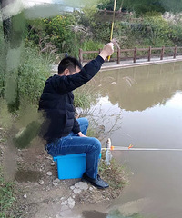 89年172CM的地产公司工程师征婚,希望对方年龄相仿