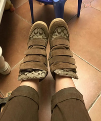 这双曾经特别流行的丑鞋子,你有没有?不许撒谎!!