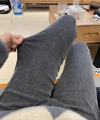 推荐条裤子!修身的弹力挺大,包裹性也蛮好!才20多块!