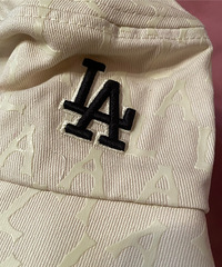 MLB帽子好看,我又买了一个渔夫帽!真的是不洗头神器