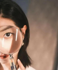 �ڷ����ŷŴ󾵶�׽��������覴ã����˼���������ʲô���飿