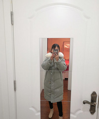 买到了一件我很喜欢的颜色的羽绒服,温柔耐看