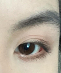 用打火机微烧过的睫毛夹夹眼睫毛,效果真的逆天了!