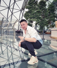 90年172CM的创业哥子征婚,希望对方性格不要太强