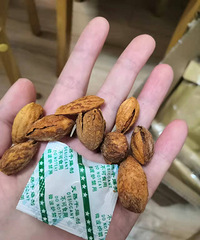 开始囤过年坚果零食了~味道好价格给力!跟团买太划算了