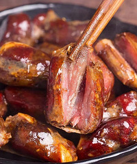 快过年了,刘叔叔香肠、蛋黄肉粽团起来!全店85折超划算