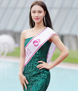 99年168CM的环球小姐征婚,爱健身