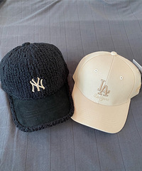 跟团买了又买MLB帽子,刺绣超级好看,细节很满意