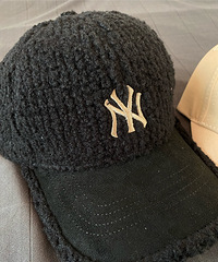 跟团买了又买MLB帽子,刺绣超级好看,细节很满意