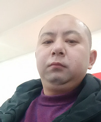 39岁有个儿子的单亲爸爸征婚,自己开公司