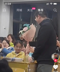 �д�ѧ����׺�û����Ů��ͬ������ǶԷ����⣿