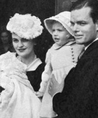 �䶯ȫӢ���İ��Գ��ű�������ӫĻ