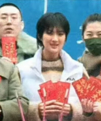 �����£�Ҧ���ȹ���Ҫ������ӰȦ��