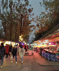 �������ϵĴ�ѧ��ʳ�ֿɲ�ֹ�л����壡������ҲӦ�ñ�������