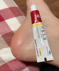 脚后跟起皮干裂,推荐大家这个神器!一周就见效果了