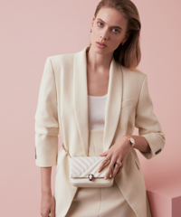 ��Ů�˰���Ǯ���ã���ͬ�����Խ����