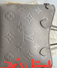 求助吖,买了三个月的lv变成阴阳脸,遇到这种情况怎么处理呀?