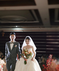 只有轻松喜悦的婚礼