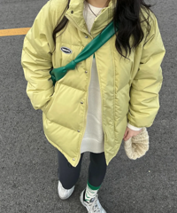 这个牛油果绿羽绒服太好看了!告别冬日的黑白灰,这件太爱了