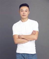 设计师的家原来长这样?全屋实木搭配中古椅,复古感满满