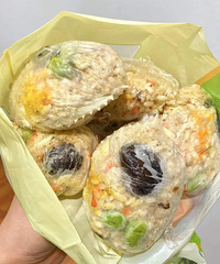 我宣布年夜饭桌上一定要有这个!朋友安利的蟹黄糯米饭真的好吃