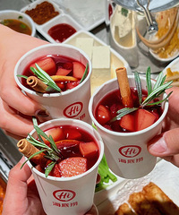 �����Ͽ��������ں��������Ⱥ�ƣ��������ţ