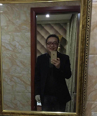 82年171CM年入25万的的哥子征婚,希望对方一心一意