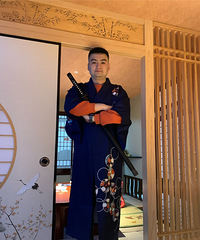91年188CM的国企哥子征婚,喜欢煮饭、弹吉他