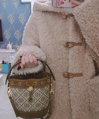 ToryBurchˮͰ�����������ˣ������£����ᡢб�涼����