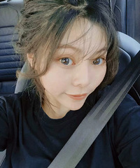 31岁离异有娃的小姐姐征婚,从事汽车主播的工作