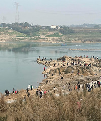 ����ˣˮ��������һ�õط����߽���ʫ��С����ˮ�˼�