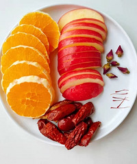 ������ҹ����ɫ���ƣ���ɫ�������ڵ����������裬ѧ��������