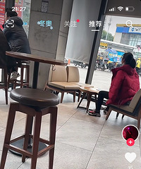 ���Ǿ������ǰͿ�1������4�˵�λ�����˷���Դ��