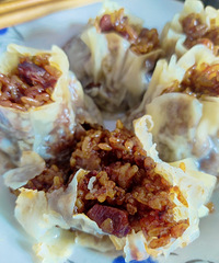 �ڳ���ʳ��·��Խ��ԽԶ����Щ�óԵĶ�������û