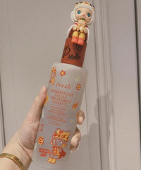 Fresh居然和泡泡玛特联名了!!这瓶盖也太可爱了吧