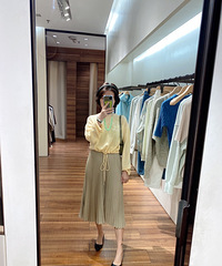 之禾才上市的春装太美了,但这套就要11000