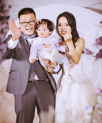 一场有孩子见证的婚礼,身边还有最爱的你们!