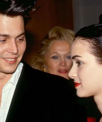 ʷ�ϡ����Ӱ�󡱣���͵��������̳