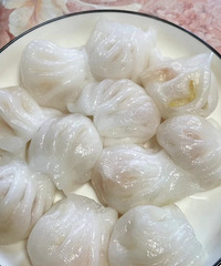 跟风入的虾饺,真没让我失望!—口都爆汁,真的有大颗虾仁!