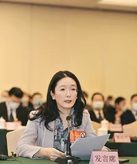 全国人大代表李燕建议,普通高中入学率升至8成