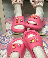 ��ݮ����Ь�ÿɰ�����Ů��������