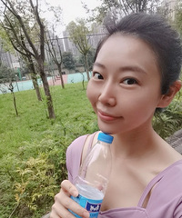 85年158CM孩子10岁跟对方的小姐姐征婚,在医院上班