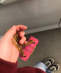 ����ɰ���С����û�г���ͳ���Ӫҵ��