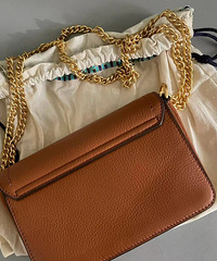 �����ֱ�������ֵ�tory burch