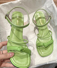 һ�����ĵ�ţ�͹��̣�������ʮ�ֽ���Ь