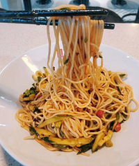 单身一人食:就好这一口,每天一碗小面,自己动手丰衣足食