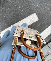 ToryBurch 全新奶油色系琴谱包真好看,一眼就喜欢上种