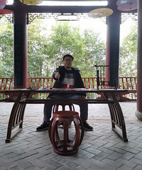 31岁的处女座哥子征婚,希望对方88~95年