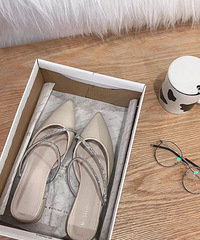 ����������Ь���޵ֿ�����������˫�۾�������